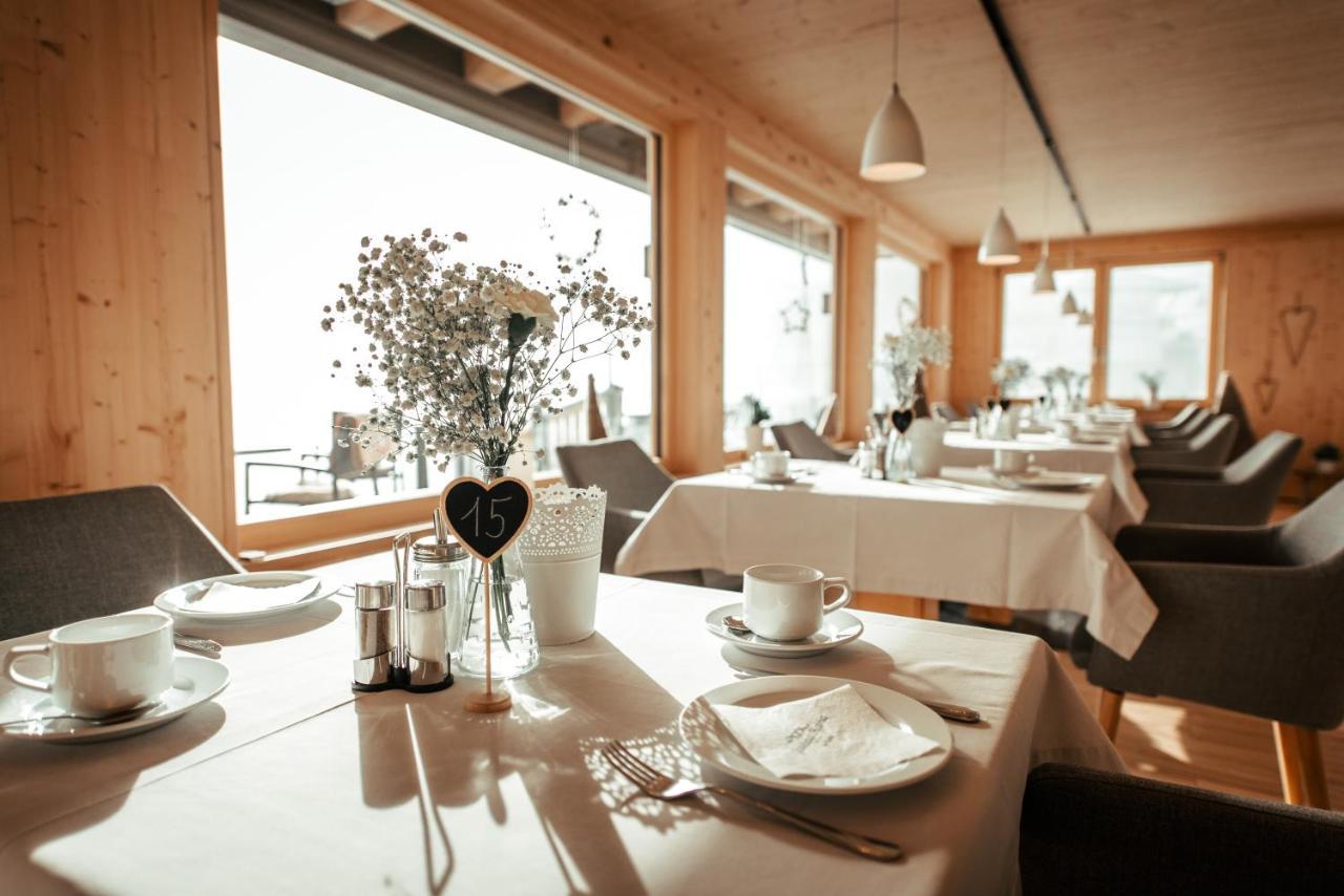 Gaestehaus Mathies Mittelberg Extérieur photo